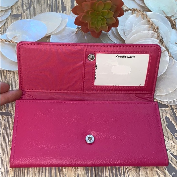 Gorgeous pink leather wallet, NWOT. - Picture 2 of 5